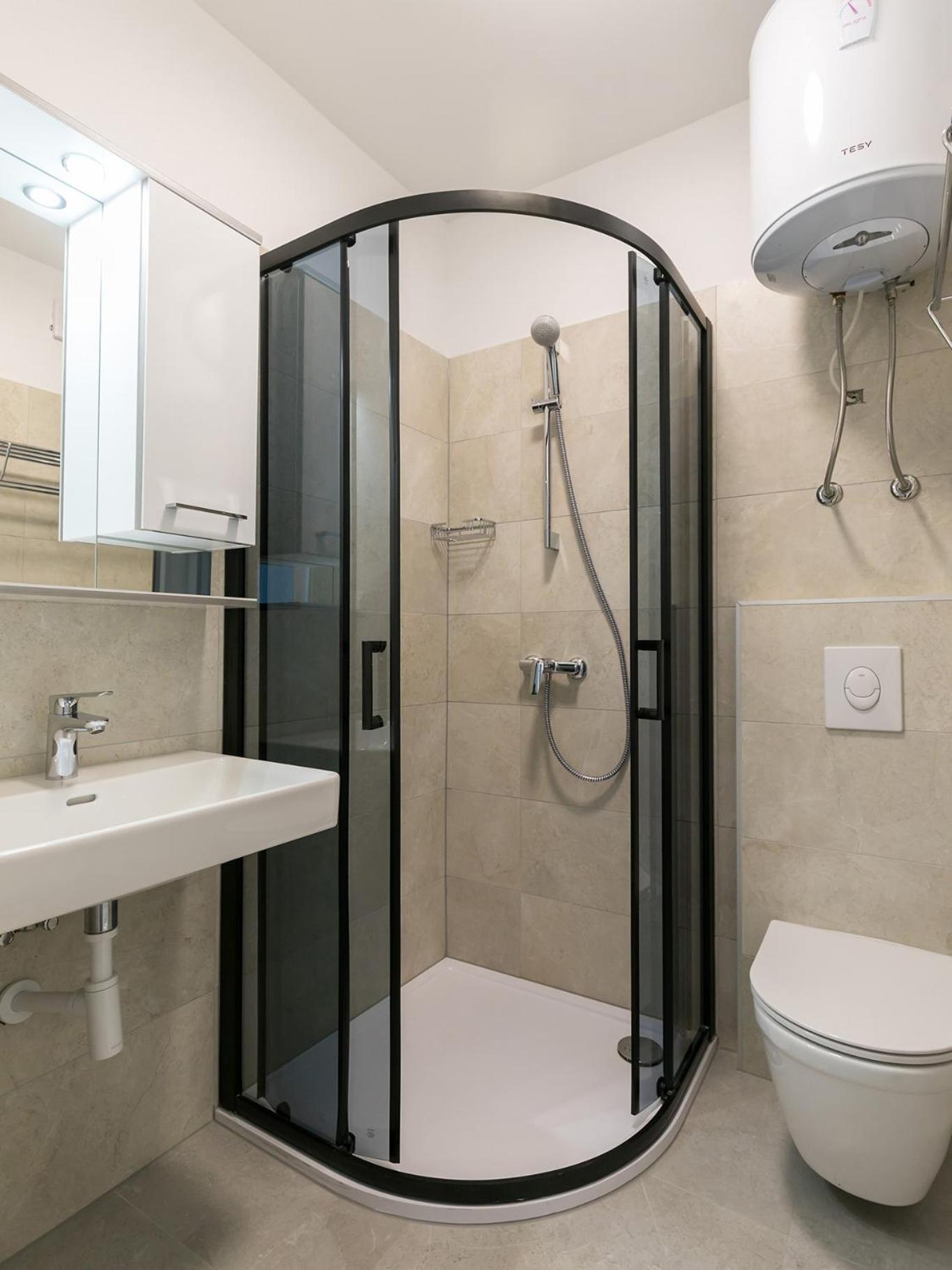 Nadija Apartmani Porec Luaran gambar